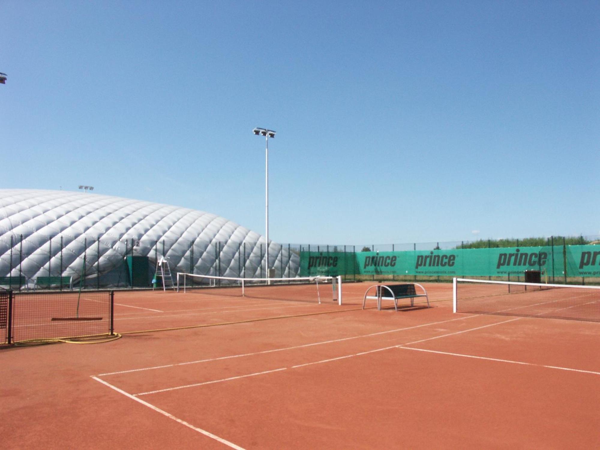 Buly Arena Hotell Kravaře Eksteriør bilde