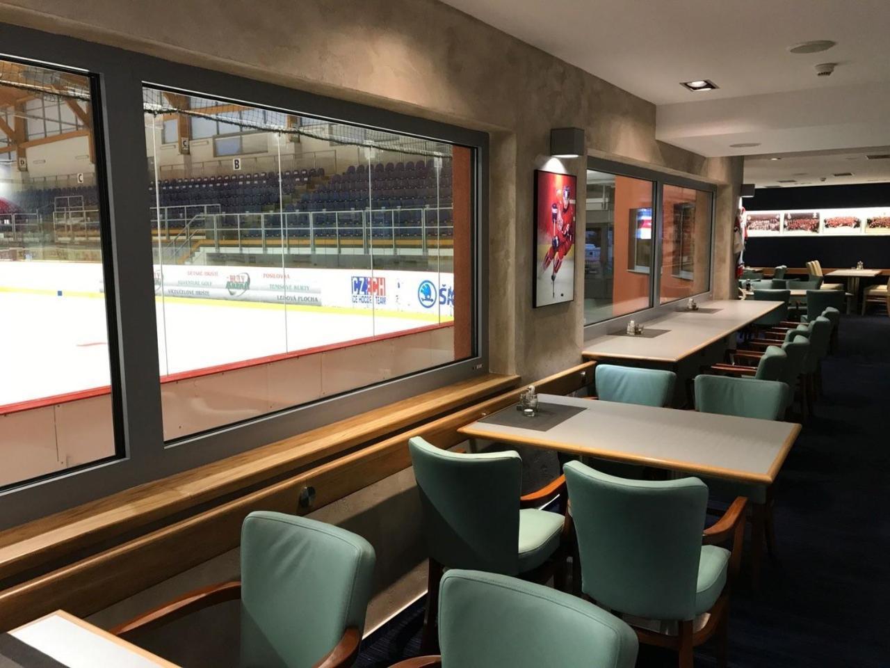 Buly Arena Hotell Kravaře Eksteriør bilde